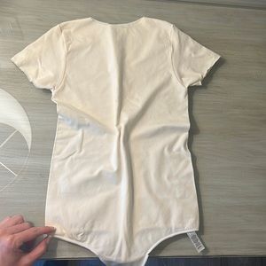 Skims off white/cream bodysuit | size S